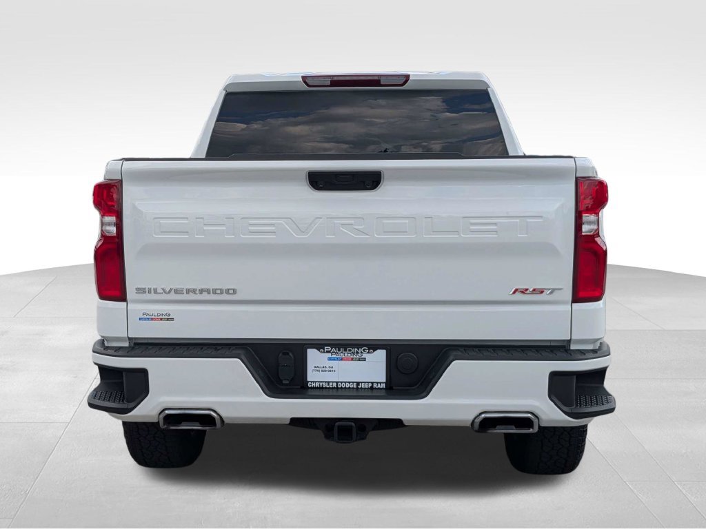 Used 2025 Chevrolet Silverado 1500 RST w/ Z71 Off-Road Package AWD/4WD image 5