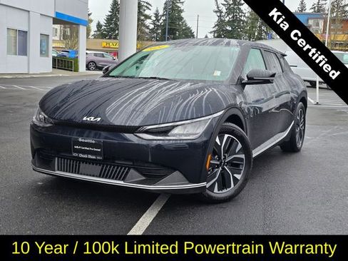 Certified 2024 Kia EV6 Light image 1
