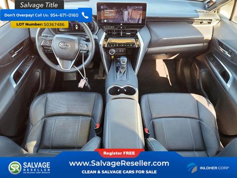 Used 2024 Toyota Venza Limited AWD/4WD image 11