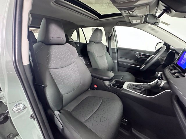 Used 2023 Toyota RAV4 XLE w/ Convenience Package AWD/4WD image 28