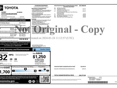 Used 2024 Toyota Camry SE image 4