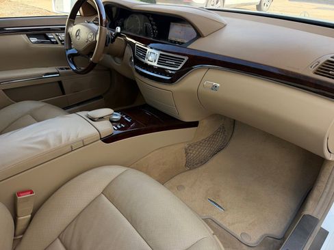 Used 2013 Mercedes-Benz S 550 image 19