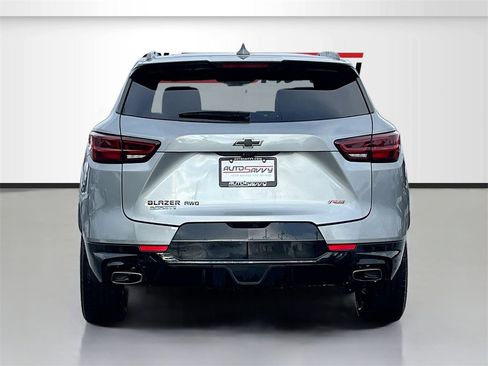 Used 2024 Chevrolet Blazer RS w/ Driver Confidence II Package image 6
