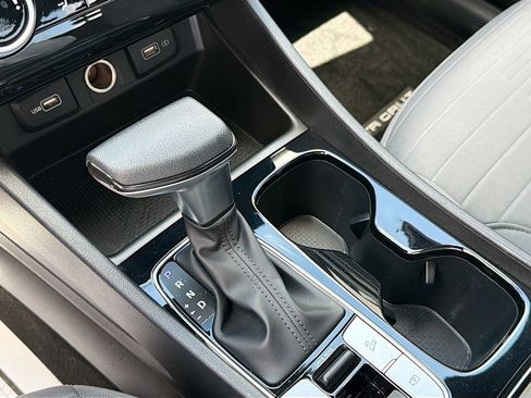 Used 2022 Hyundai Santa Cruz SEL FWD image 26