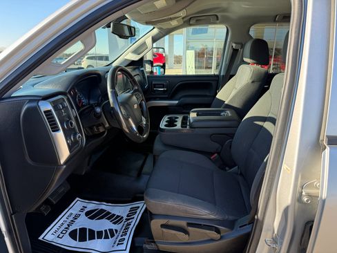 Used 2018 Chevrolet Silverado 3500 LT image 12