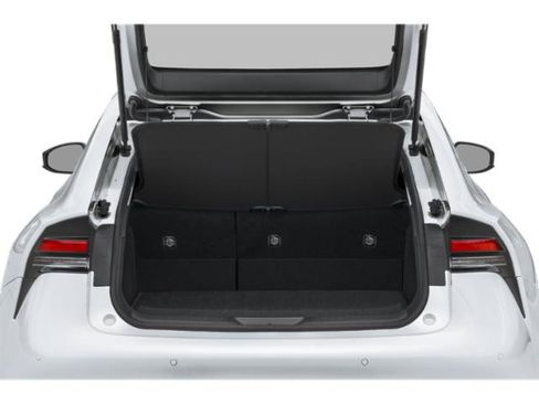 New 2027 Toyota Prius FWD image 13