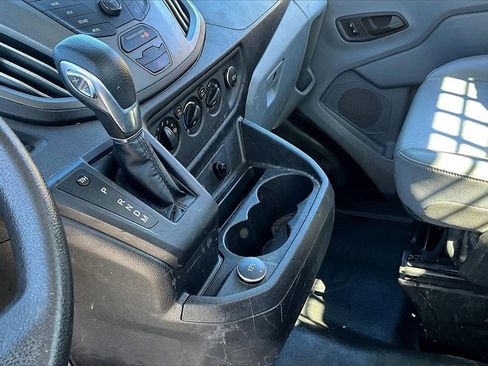 Used 2019 Ford Transit 250 Base image 9