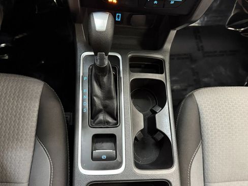 Used 2017 Ford Escape SE AWD/4WD image 35