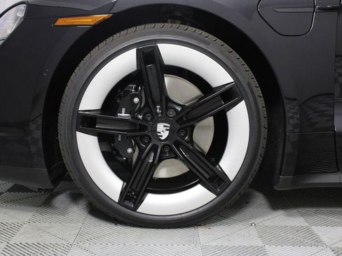New 2026 Porsche Taycan 4S image 17