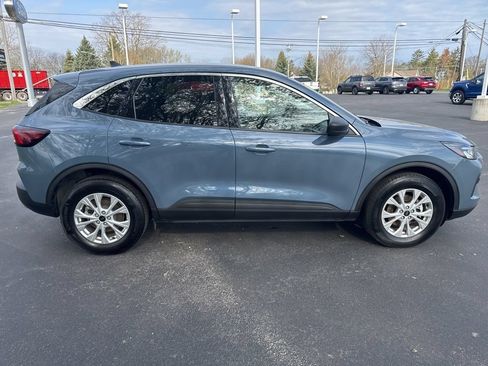 Used 2023 Ford Escape Active w/ Tech Pack #1 AWD/4WD image 10