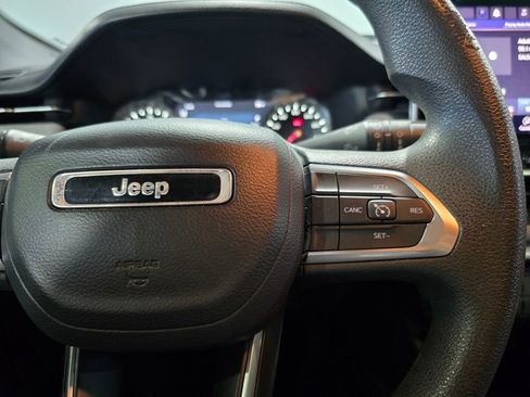 Used 2023 Jeep Compass Sport AWD/4WD image 17