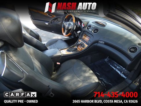 Used 2011 Mercedes-Benz SL 550 w/ Premium I Pkg image 19