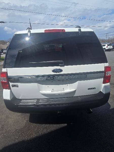 Used 2016 Ford Expedition XL AWD/4WD image 3