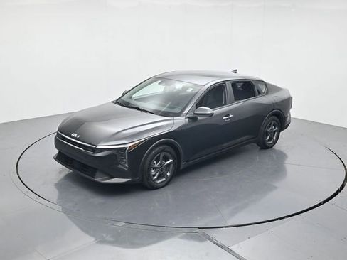 Used 2025 Kia K4 FWD image 41