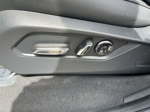 Used 2024 Acura MDX SH-AWD image 10