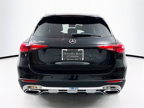 New 2025 Mercedes-Benz GLC 300 4MATIC image 6