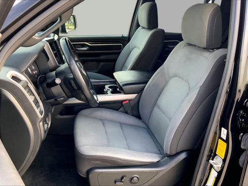 Used 2023 RAM 1500 Big Horn AWD/4WD image 14