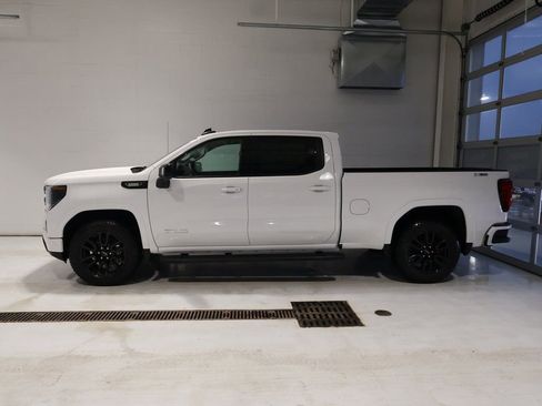 New 2026 GMC Sierra 1500 Elevation w/ Elevation Premium Package AWD/4WD image 7