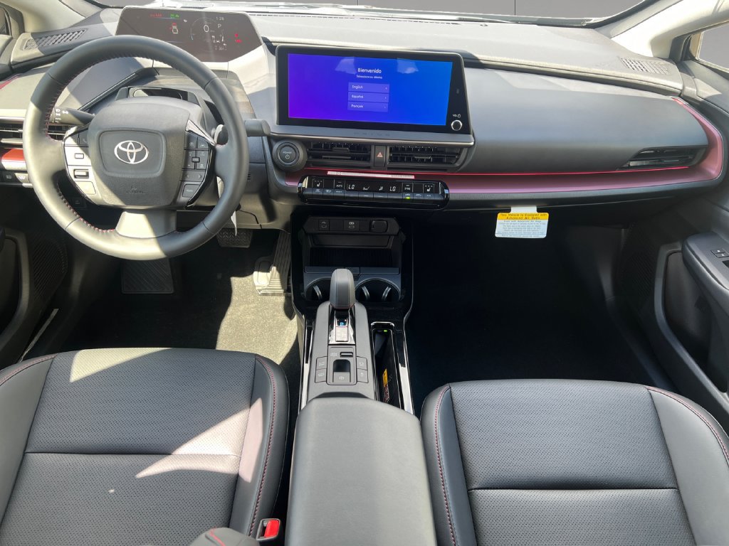 New 2027 Toyota Prius Plug-In Hybrid FWD image 13
