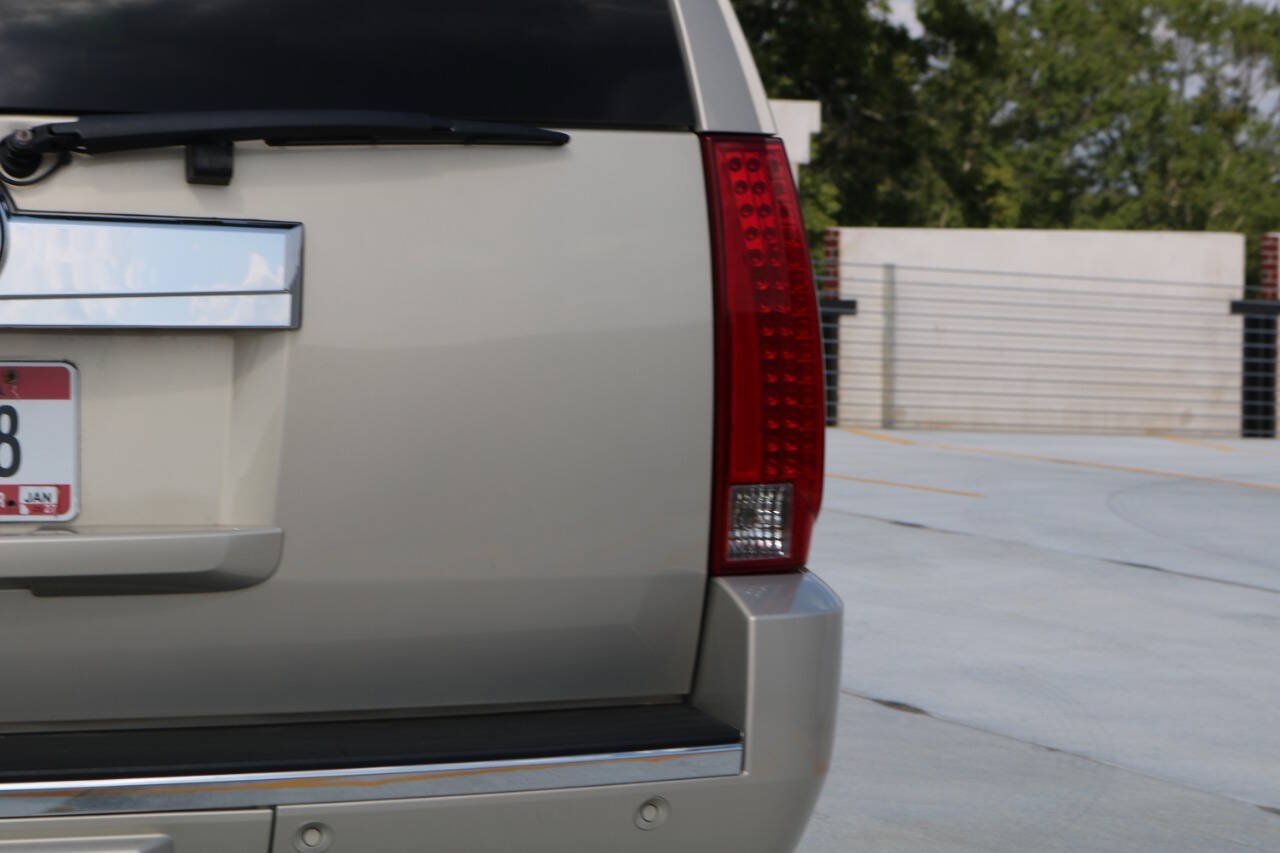 Used 2007 Cadillac Escalade AWD image 57