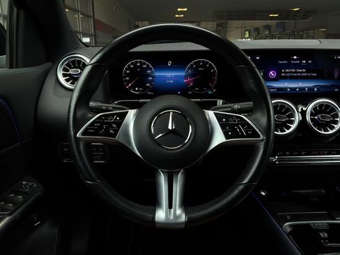 Used 2025 Mercedes-Benz GLA 250 image 39