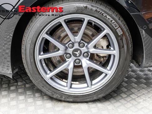 Used 2018 Tesla Model 3 Long Range image 8