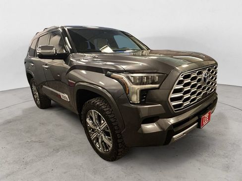 Used 2023 Toyota Sequoia 4WD image 7