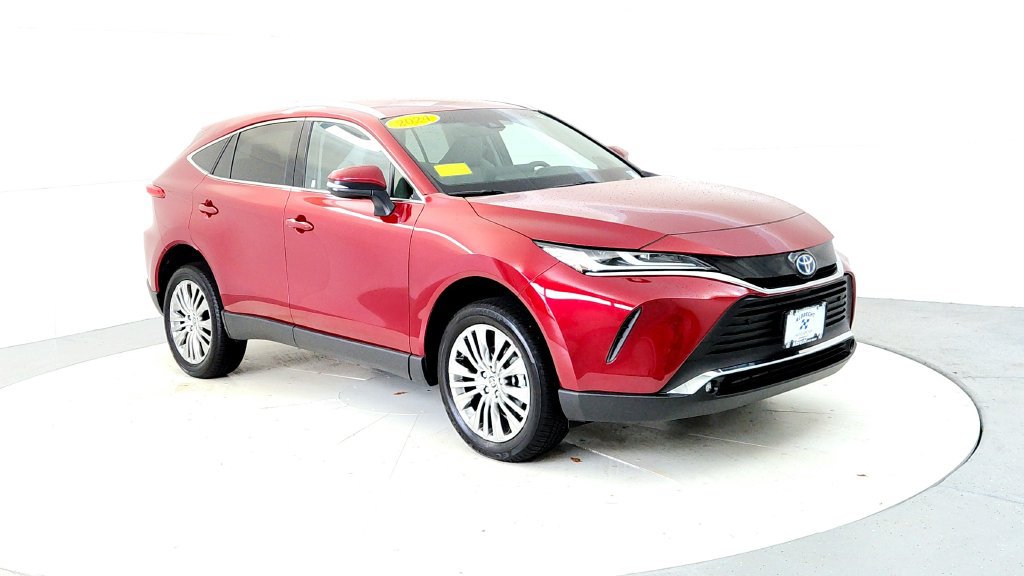 Certified 2024 Toyota Venza XLE AWD/4WD image 7