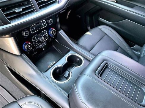 Used 2022 Chevrolet Tahoe LT RWD image 15