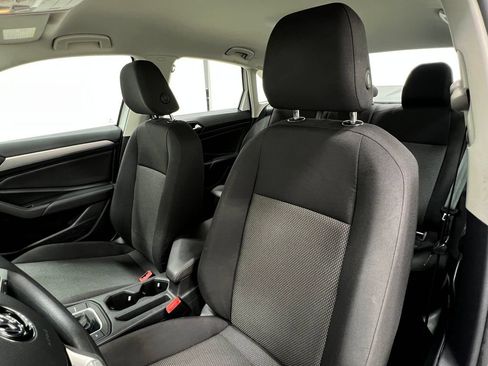 Used 2019 Volkswagen Jetta S w/ Driver Assistance Package FWD image 13