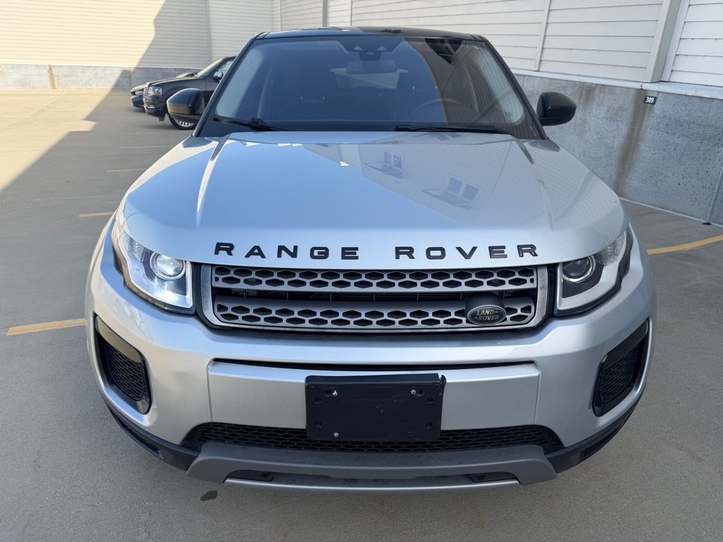 Used 2018 Land Rover Range Rover Evoque SE AWD/4WD image 8