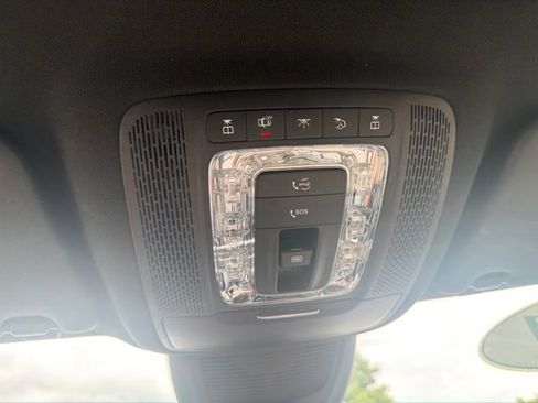 Used 2021 Mercedes-Benz GLE 350 4MATIC image 20