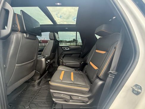 Used 2021 GMC Yukon AT4 w/ Rear Media and Nav Package AWD/4WD image 19