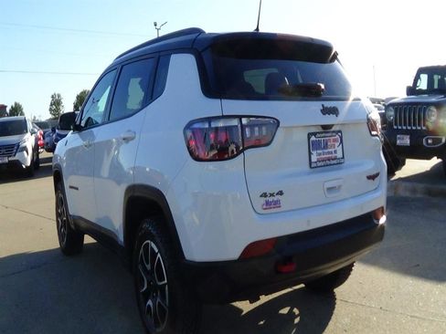 Certified 2024 Jeep Compass Trailhawk w/ Sun and Sound Group image 8