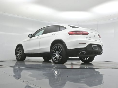 Used 2023 Mercedes-Benz GLC 300 4MATIC Coupe image 49