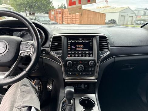 Used 2018 Jeep Grand Cherokee High Altitude image 23