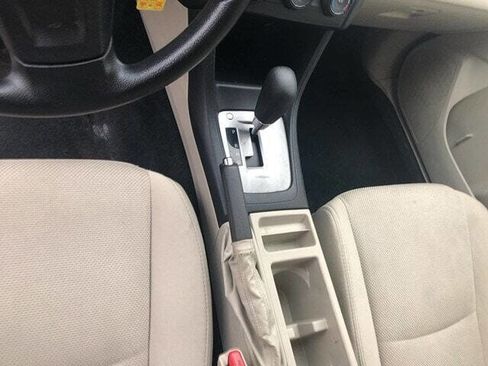 Used 2013 Subaru Crosstrek 2.0i Premium image 18