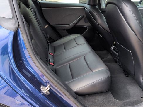 Used 2024 Tesla Model 3 Standard Range image 23
