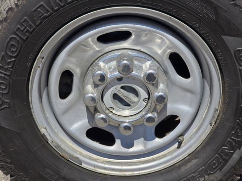 Used 2022 Ford F250 XL w/ Power Equipment Group image 29