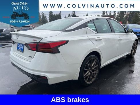 New 2025 Nissan Altima 2.5 SR w/ SR Premium Package image 8