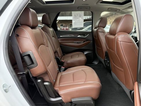 Used 2019 Buick Enclave Avenir w/ Avenir Technology Package image 23