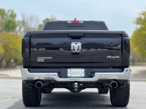 Used 2022 RAM 1500 Big Horn AWD/4WD image 6