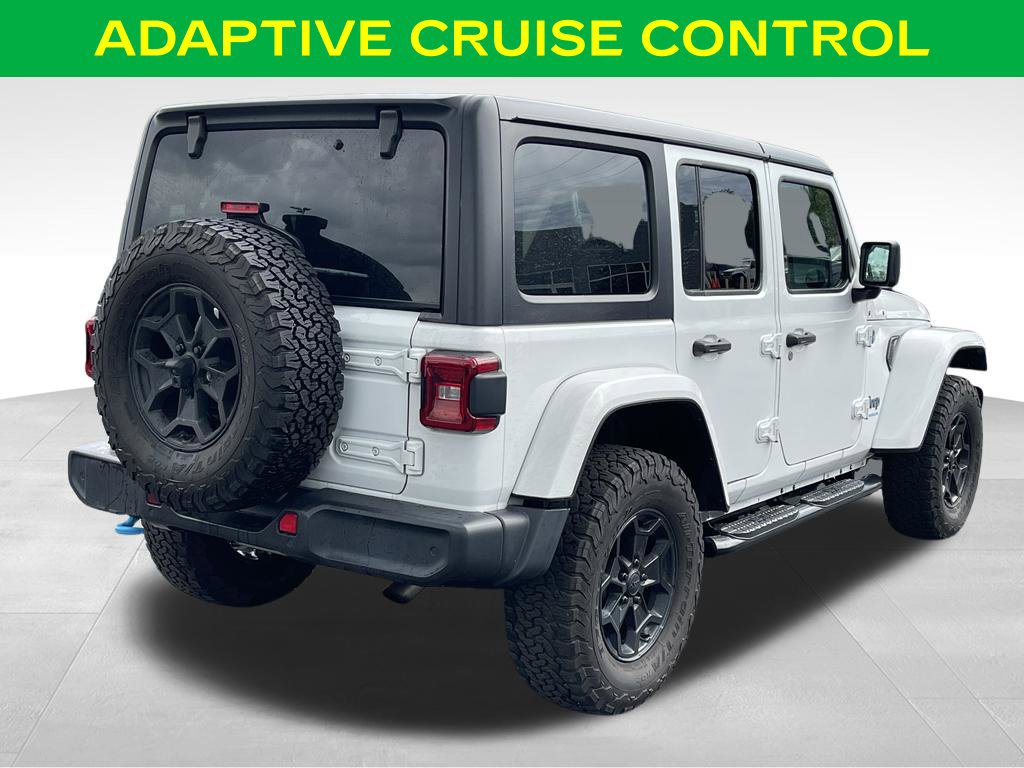Used 2024 Jeep Wrangler Unlimited w/ Convenience Group AWD/4WD image 9