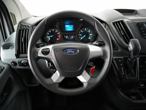 Used 2019 Ford Transit 250 130 Low Roof image 10