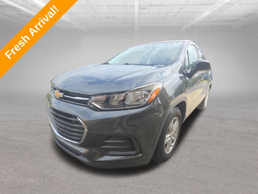 Used 2020 Chevrolet Trax LS FWD image 1