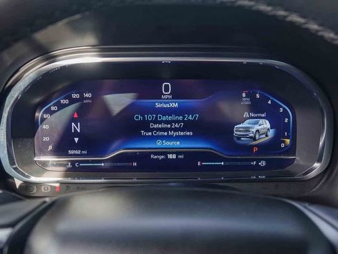 Used 2023 Chevrolet Suburban Premier image 23