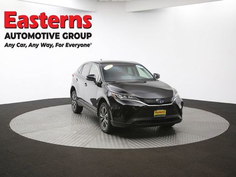 Used 2022 Toyota Venza LE AWD/4WD image 50