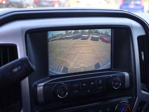 Used 2018 GMC Sierra 1500 SLT w/ SLT Premium Package AWD/4WD image 16