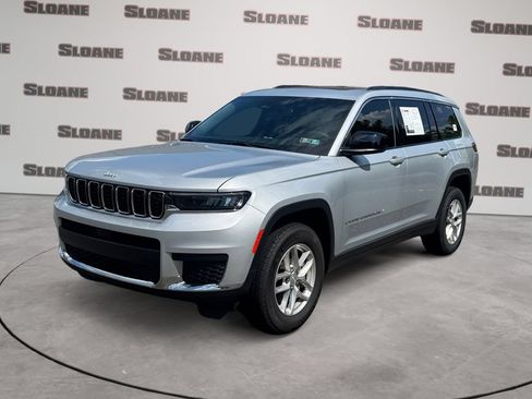 Used 2024 Jeep Grand Cherokee L Laredo AWD/4WD image 1