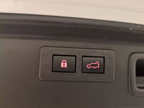 Certified 2023 Subaru Forester Premium AWD/4WD image 13